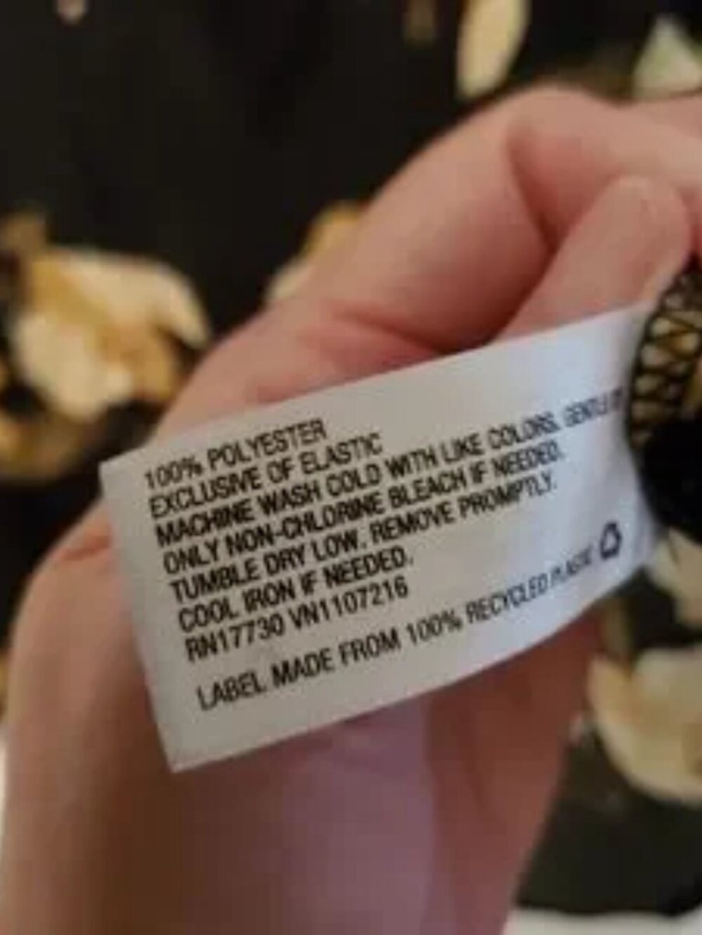 Beautiful blouse - Picture 5 of 5